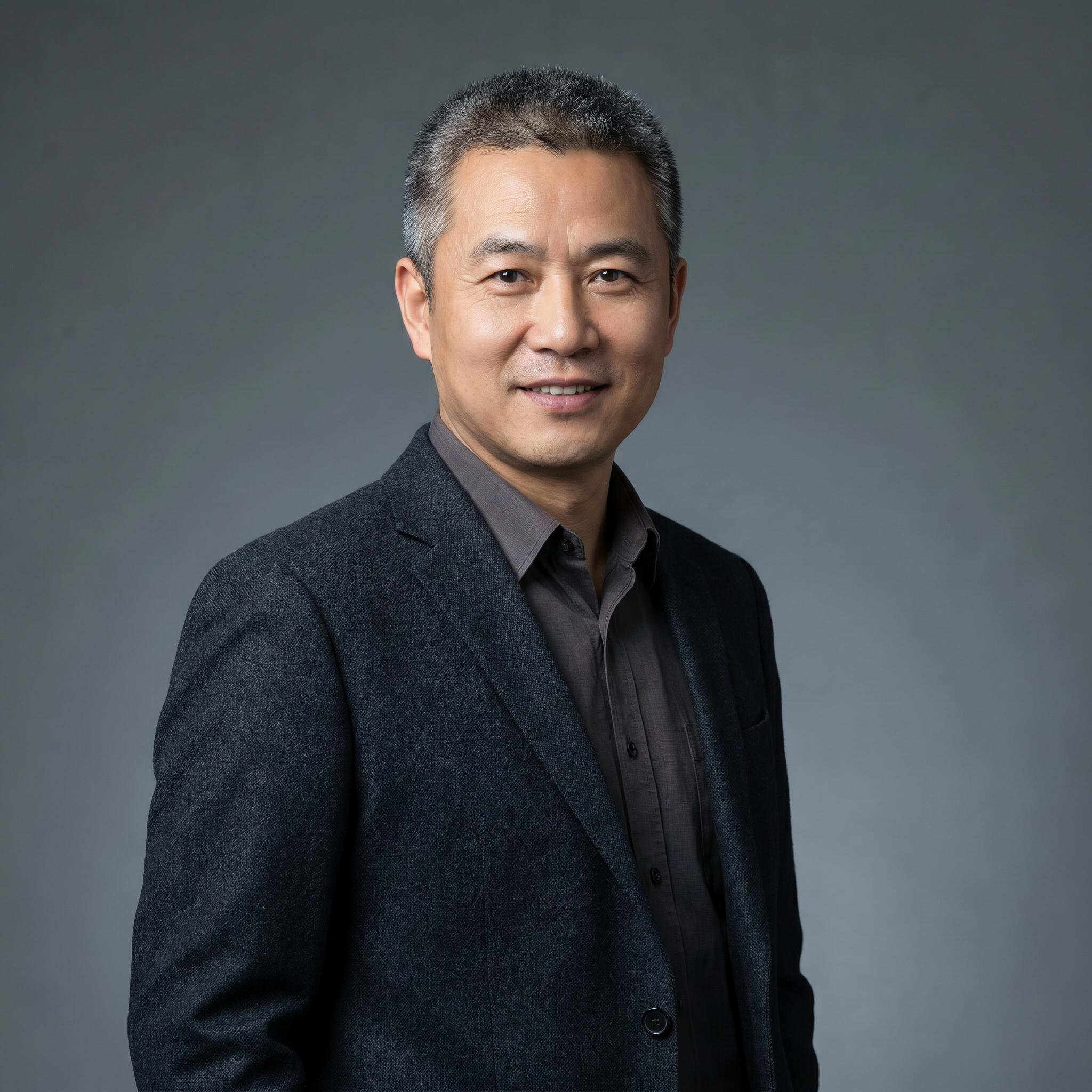 男同导演陈明远
